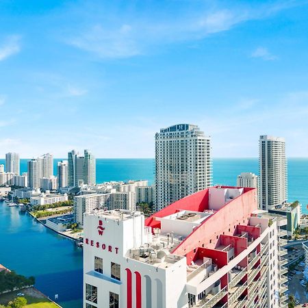 Upper Studio With Balcony,Pool And Gym, Near Beach Hallandale Beach Exterior foto