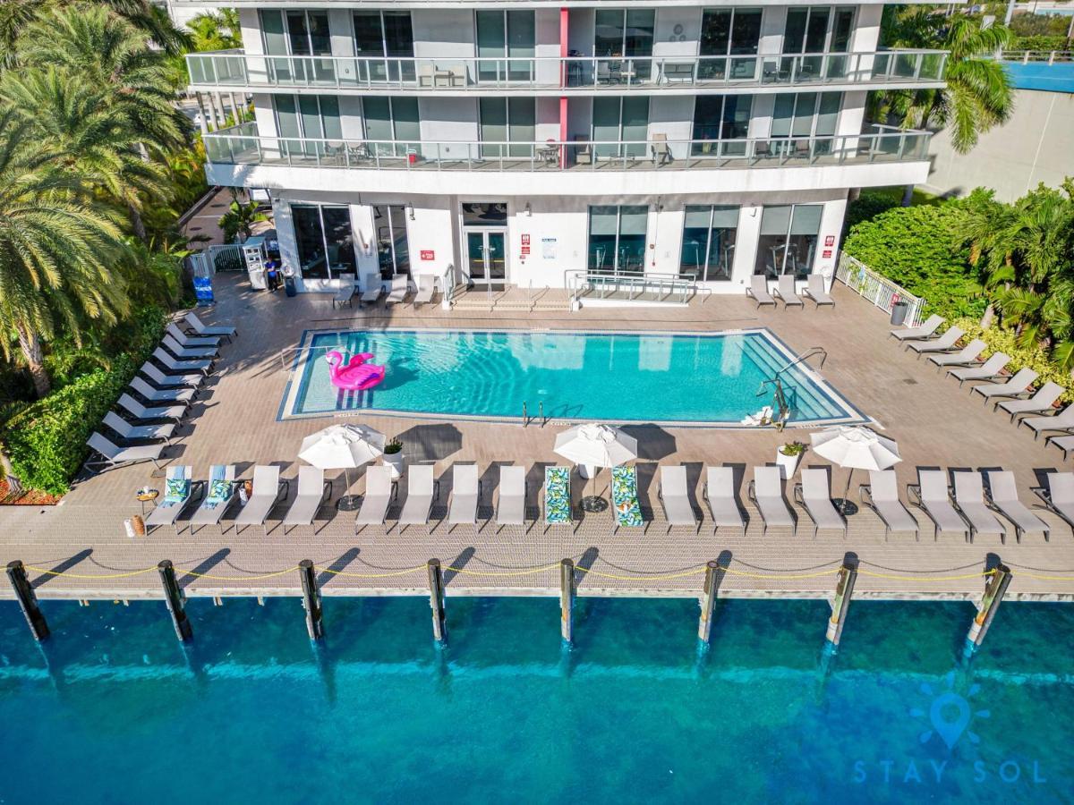 Upper Studio With Balcony,Pool And Gym, Near Beach Hallandale Beach Exterior foto