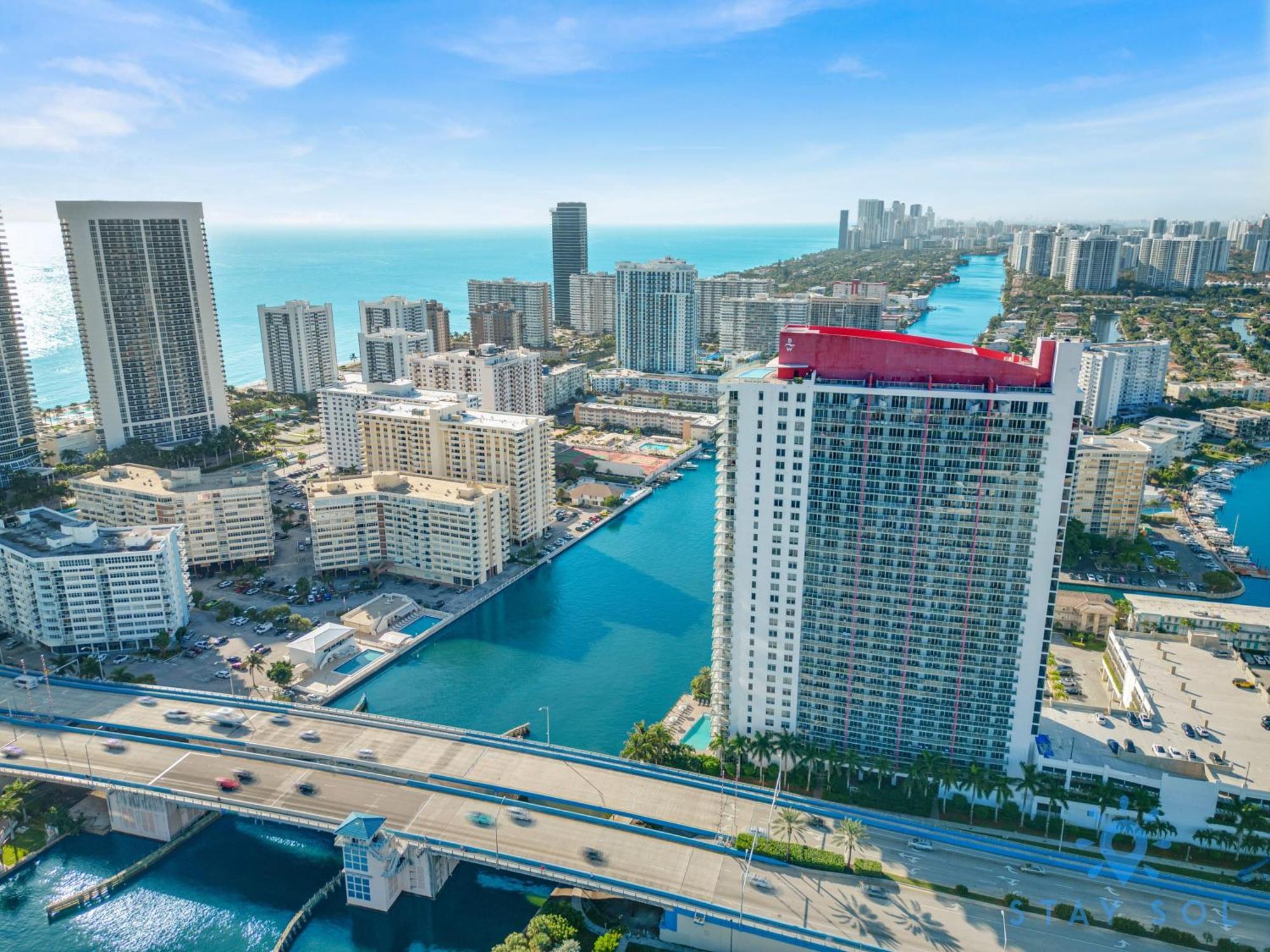 Upper Studio With Balcony,Pool And Gym, Near Beach Hallandale Beach Exterior foto